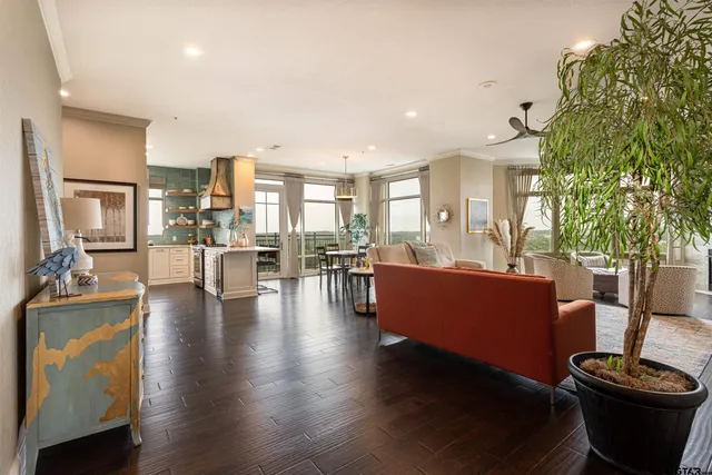 $1,249,900 | 2801 Wexford Drive, Unit 905, Tyler, TX 75709