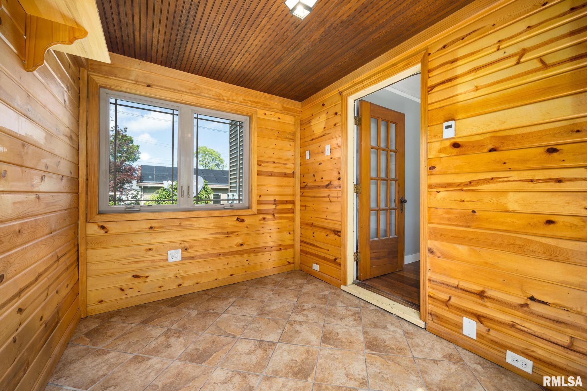 315 North Ida Street Lacon, IL 61540 - Photo 9 of 32