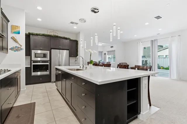 $998,997 | 2281 Garden Farms Avenue, Lathrop, CA 95330