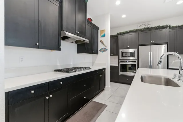 $998,997 | 2281 Garden Farms Avenue, Lathrop, CA 95330