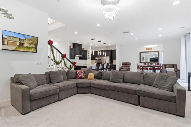 $998,997 | 2281 Garden Farms Avenue, Lathrop, CA 95330