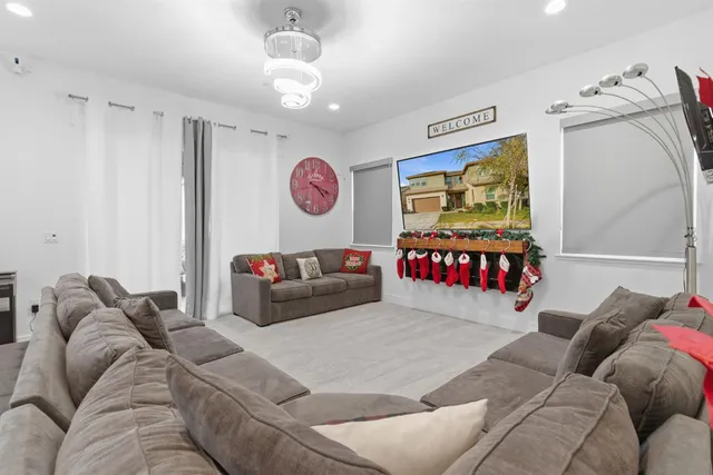 $998,997 | 2281 Garden Farms Avenue, Lathrop, CA 95330