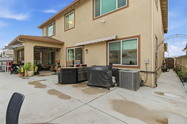 $998,997 | 2281 Garden Farms Avenue, Lathrop, CA 95330