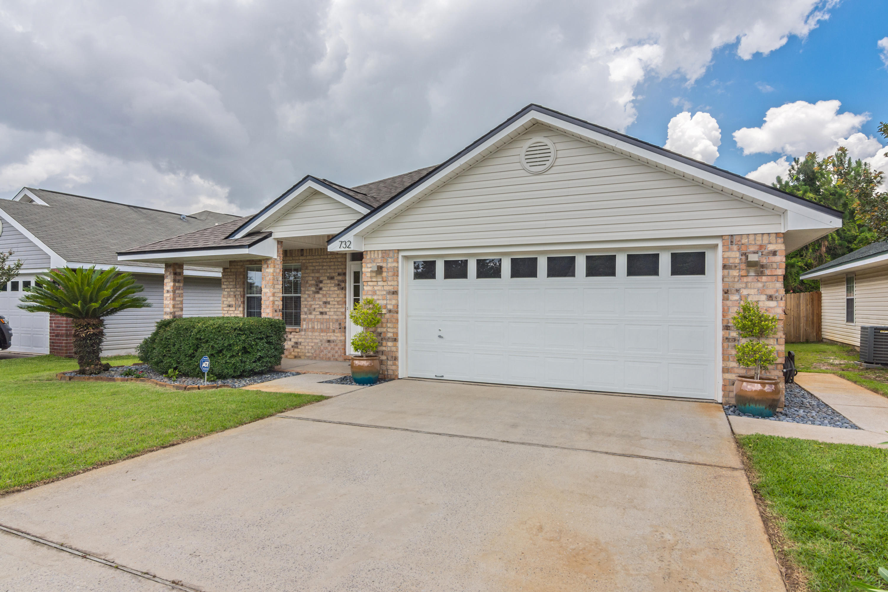 732 Randall Roberts Road Fort Walton Beach, FL 32547 - Photo 2 of 35 Gallery Image 2