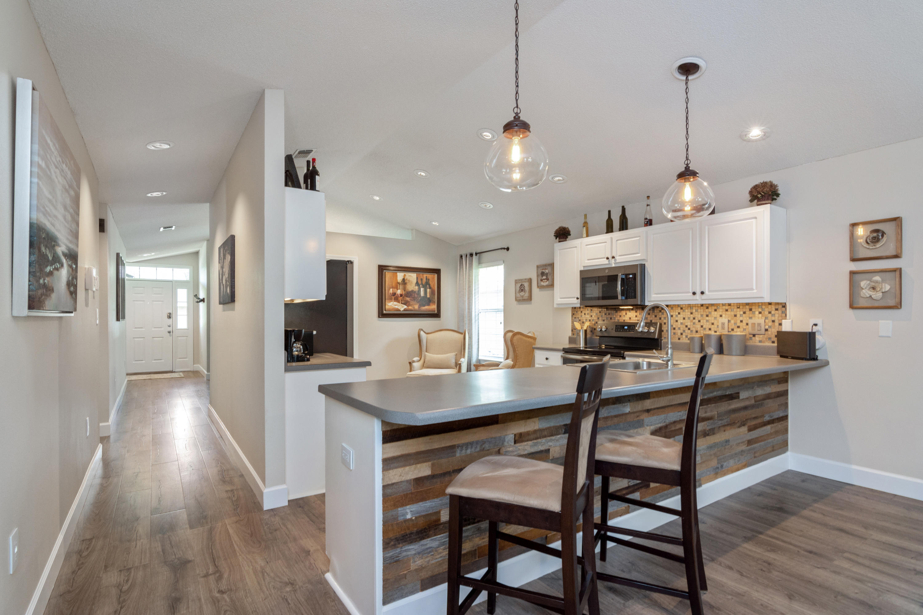 732 Randall Roberts Road Fort Walton Beach, FL 32547 - Photo 16 of 35 Gallery Image 16