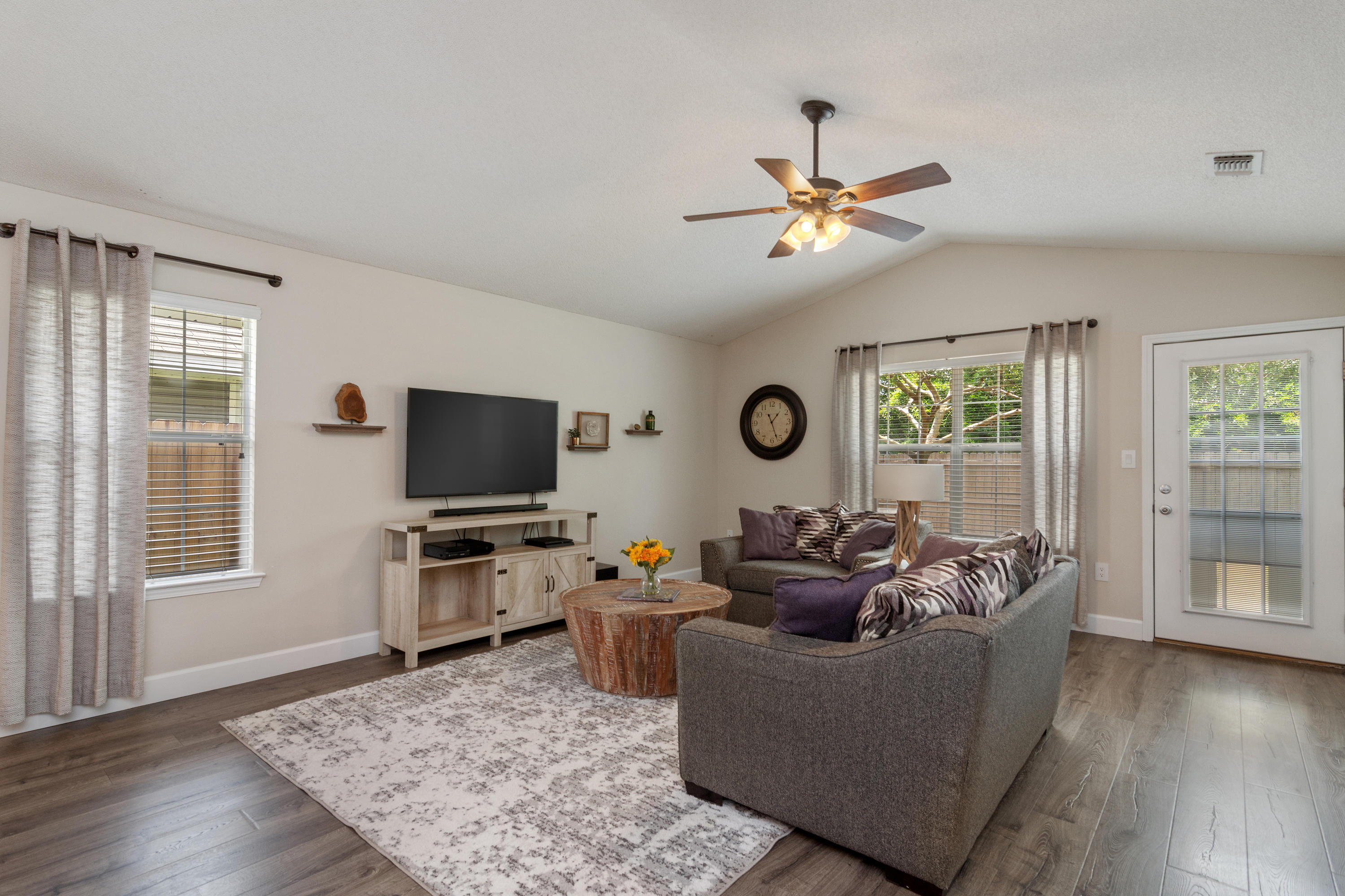 732 Randall Roberts Road Fort Walton Beach, FL 32547 - Photo 17 of 35 Gallery Image 17