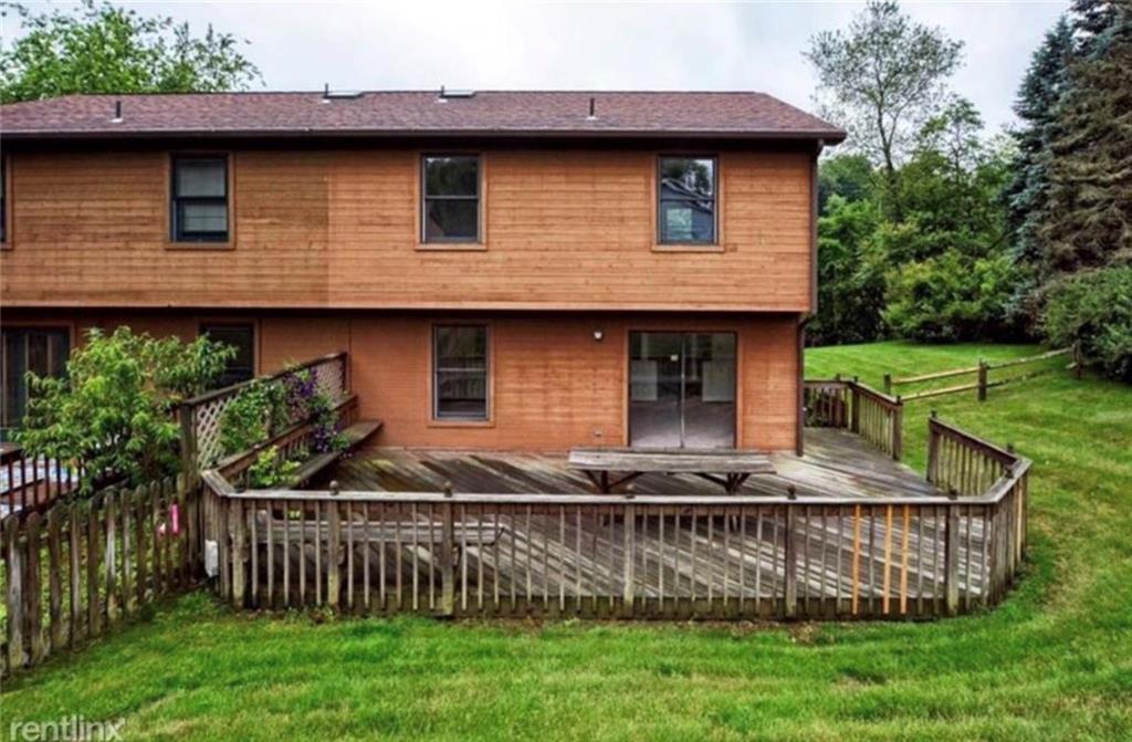 9254 Highland Road Pittsburgh, PA 15237 - Photo 17 of 18 Gallery Image 17