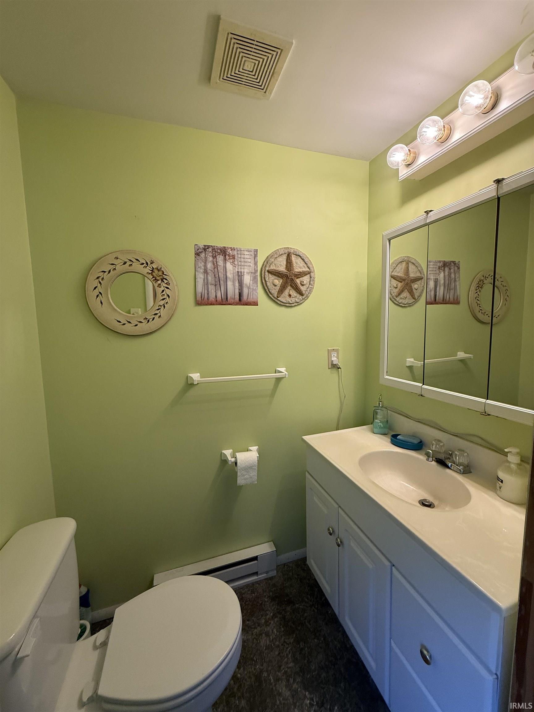 546 Charles Street Huntington, IN 46750 - Photo 8 of 25