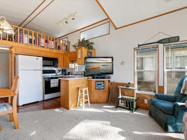 $240,000 | 15827 Wilderness Trail, Unit 83, Crosslake, MN 56442