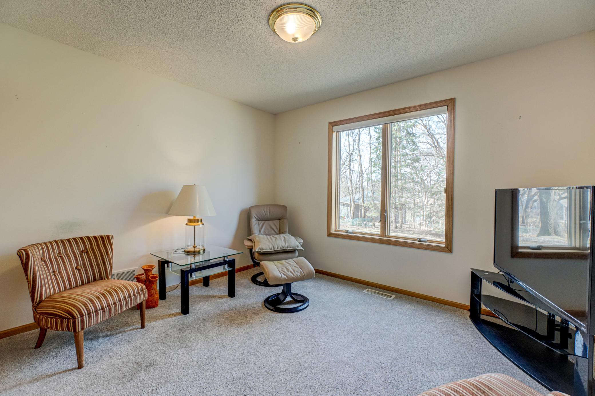 869 Autumn Way Stillwater, MN 55082 - Photo 10 of 39