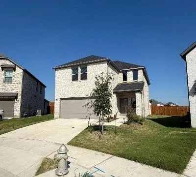 $2,490 | 714 Melody Hl Drive, McKinney, TX 75071