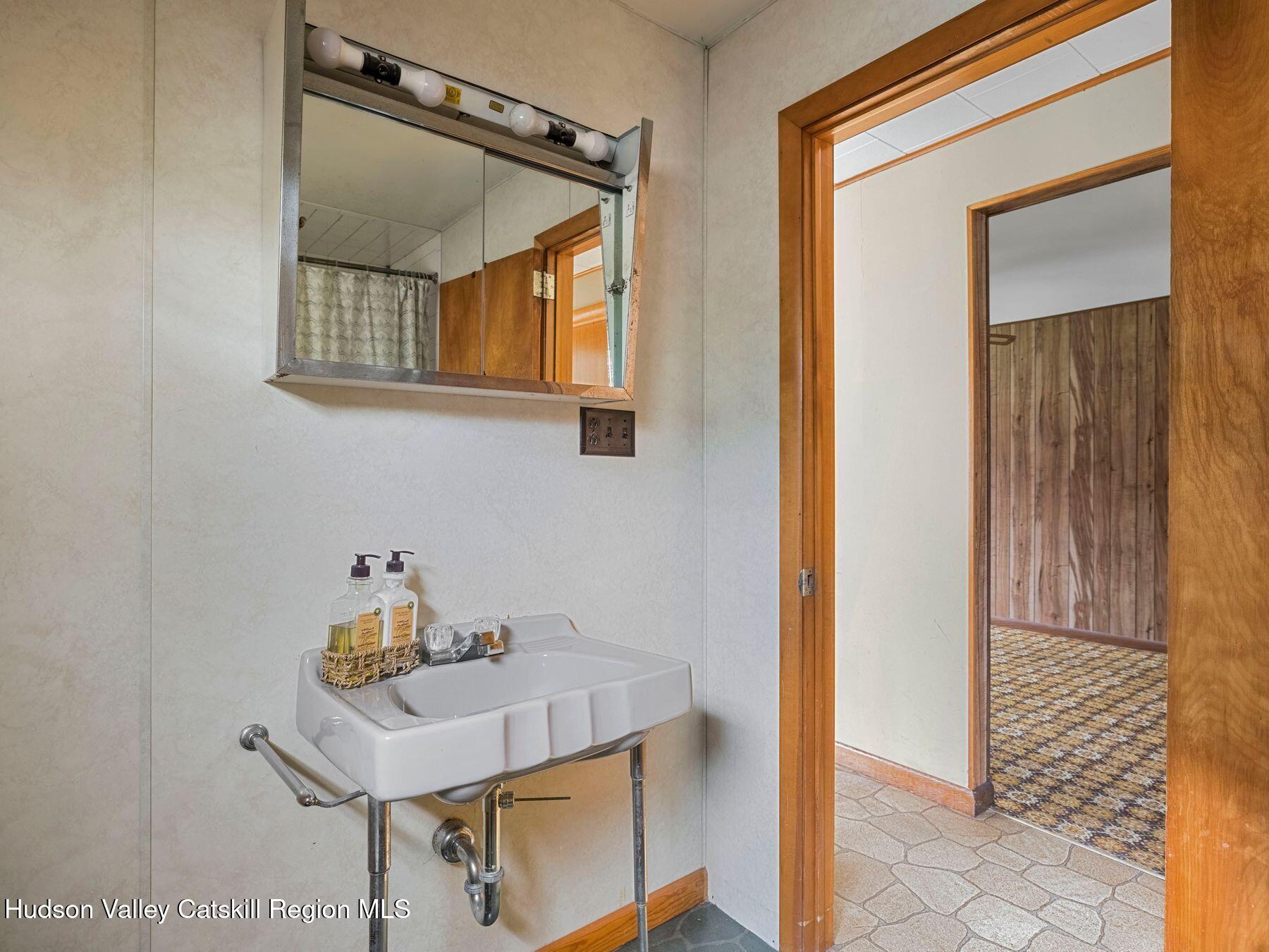 169 Mattice Road Prattsville, NY 12468 - Photo 24 of 52 photo_online_034