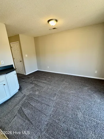 $1,200 | 2140 Sanibelle Lane, Unit B, Greenville, NC 27834