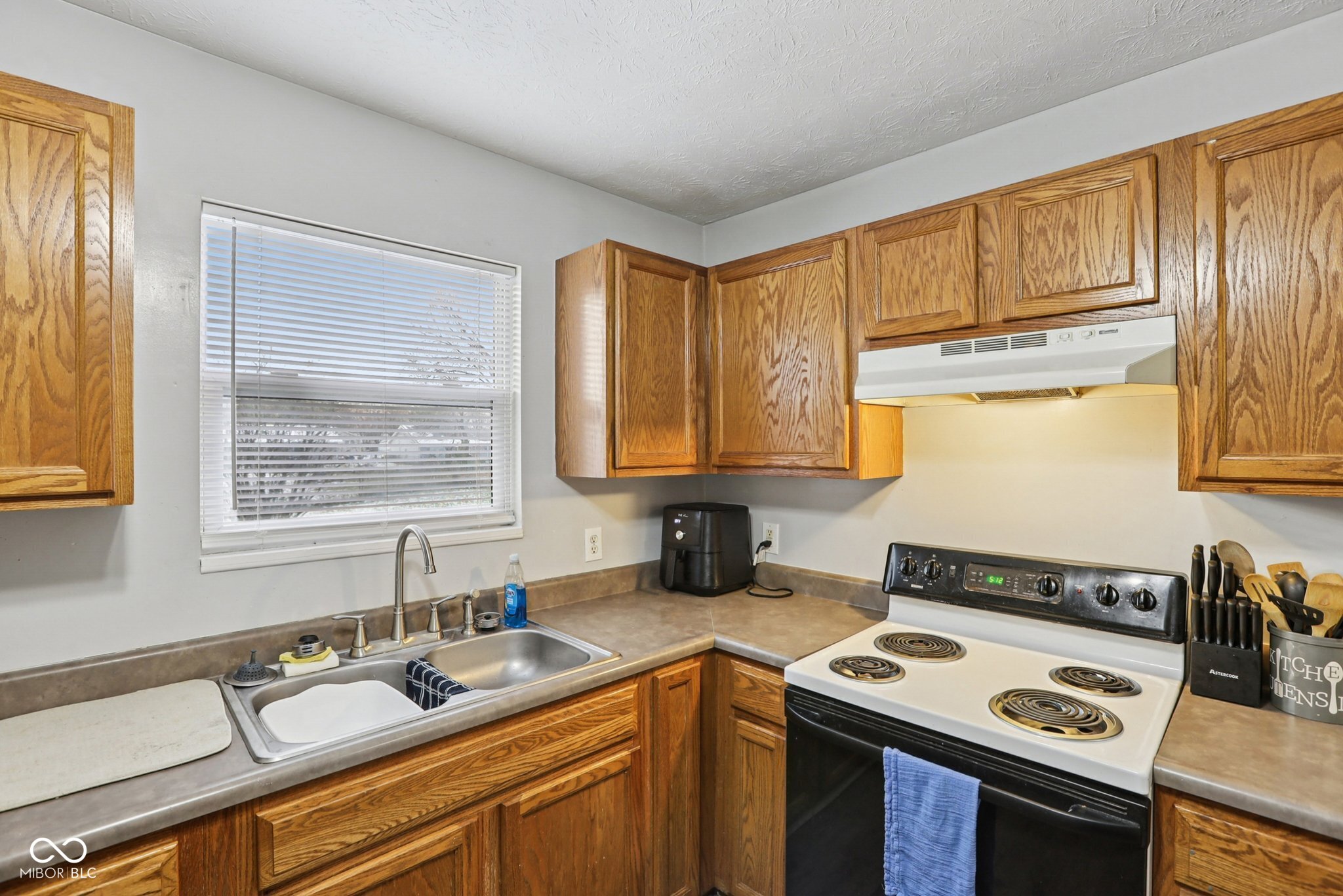 1905 East Balsam Court Anderson, IN 46011 - Photo 10 of 27