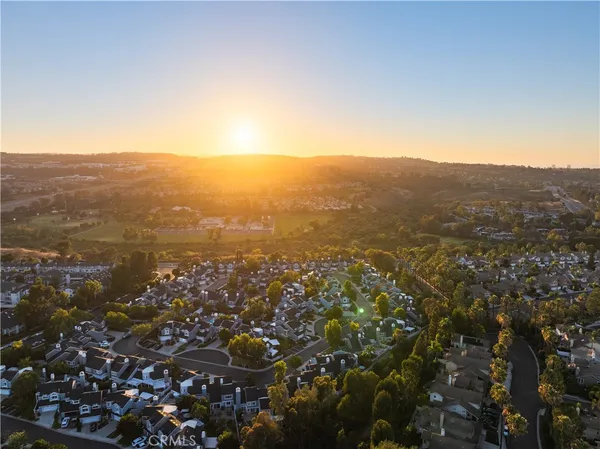 $1,150,000 | 21 Willowood, Aliso Viejo, CA 92656