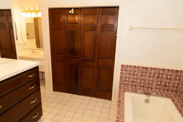 $475,000 | 30155 Lakeview Avenue, Red Wing, MN 55066