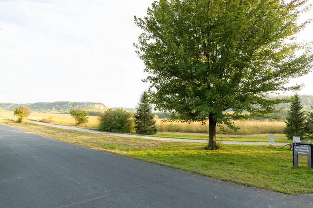 $460,000 | 30155 Lakeview Avenue, Red Wing, MN 55066