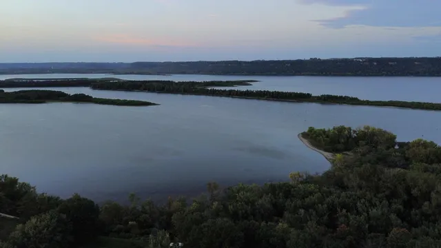 $460,000 | 30155 Lakeview Avenue, Red Wing, MN 55066