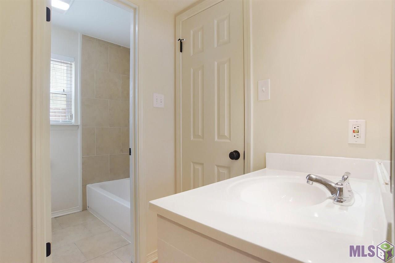2309 Horace Street Baton Rouge, LA 70808 - Photo 7 of 10