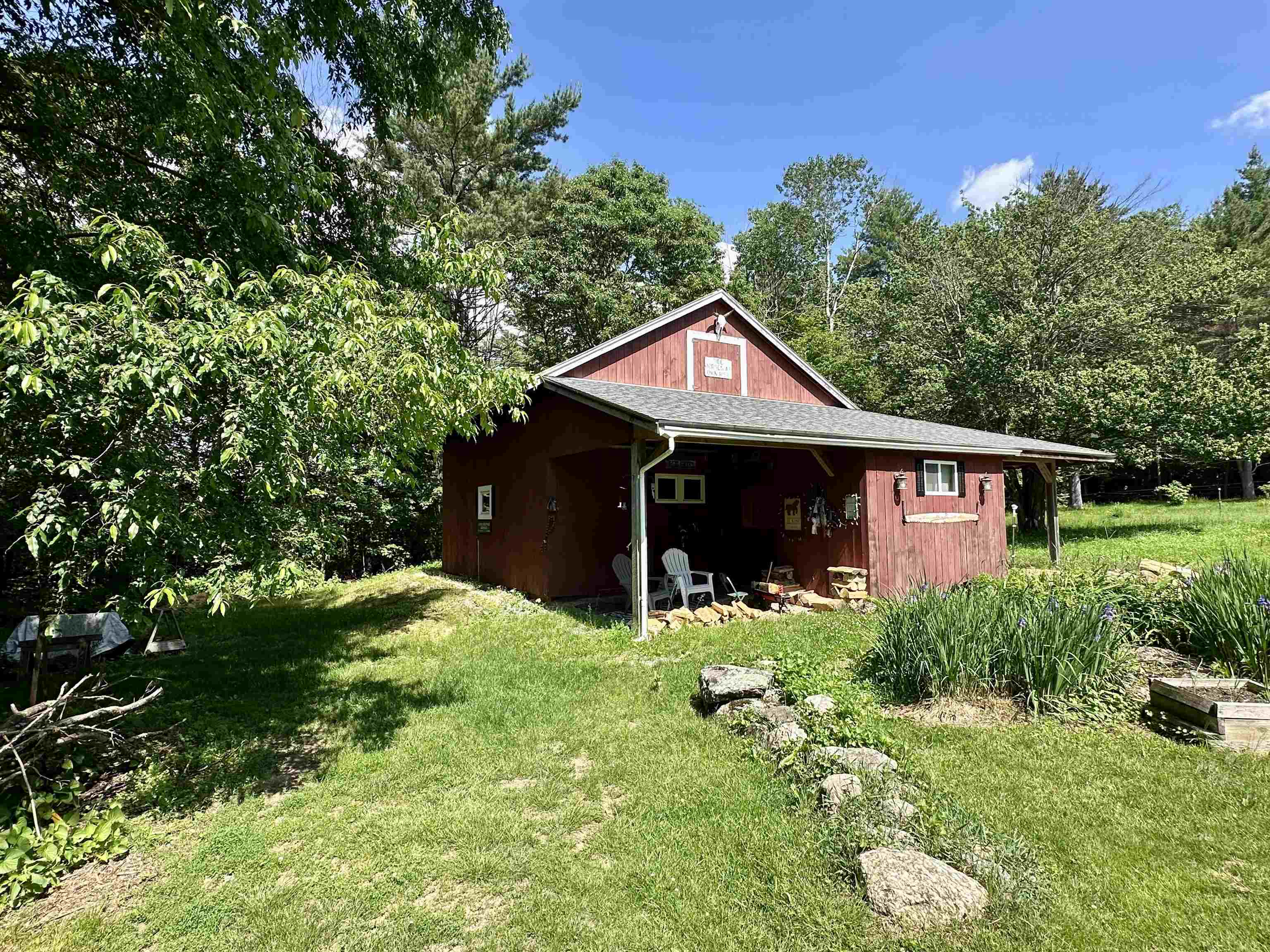 310 Cross Hill Road Wilmot, NH 03287 - Photo 2 of 31