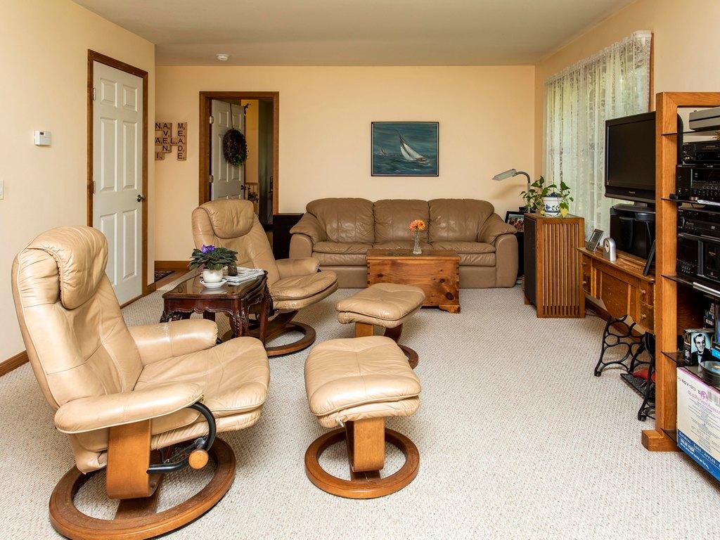 49 Sea Surf Road East Boothbay, ME 04544 - Photo 8 of 28 8