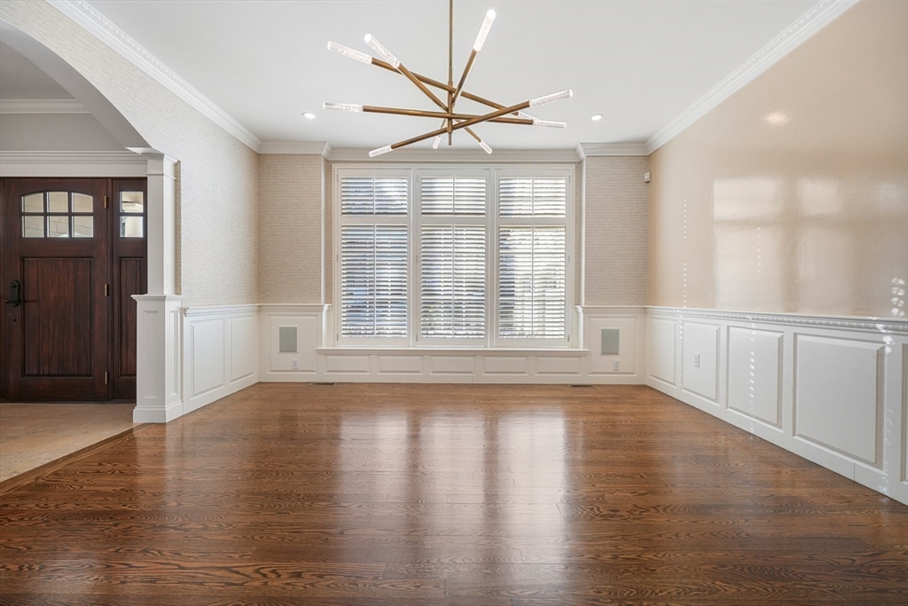 47 Lovett Road Newton, MA 02459 - Photo 6 of 42