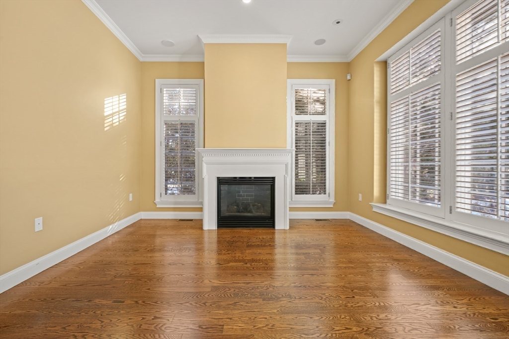 47 Lovett Road Newton, MA 02459 - Photo 8 of 42