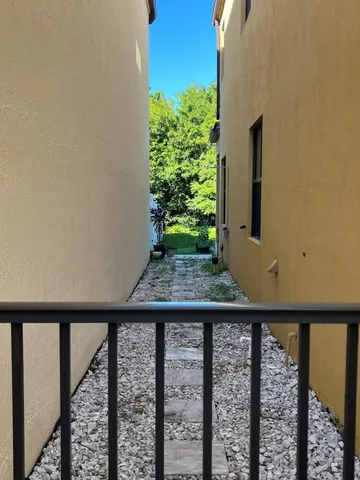 $3,950 | 5211 Northwest 50th Terrace, Tamarac, FL 33319