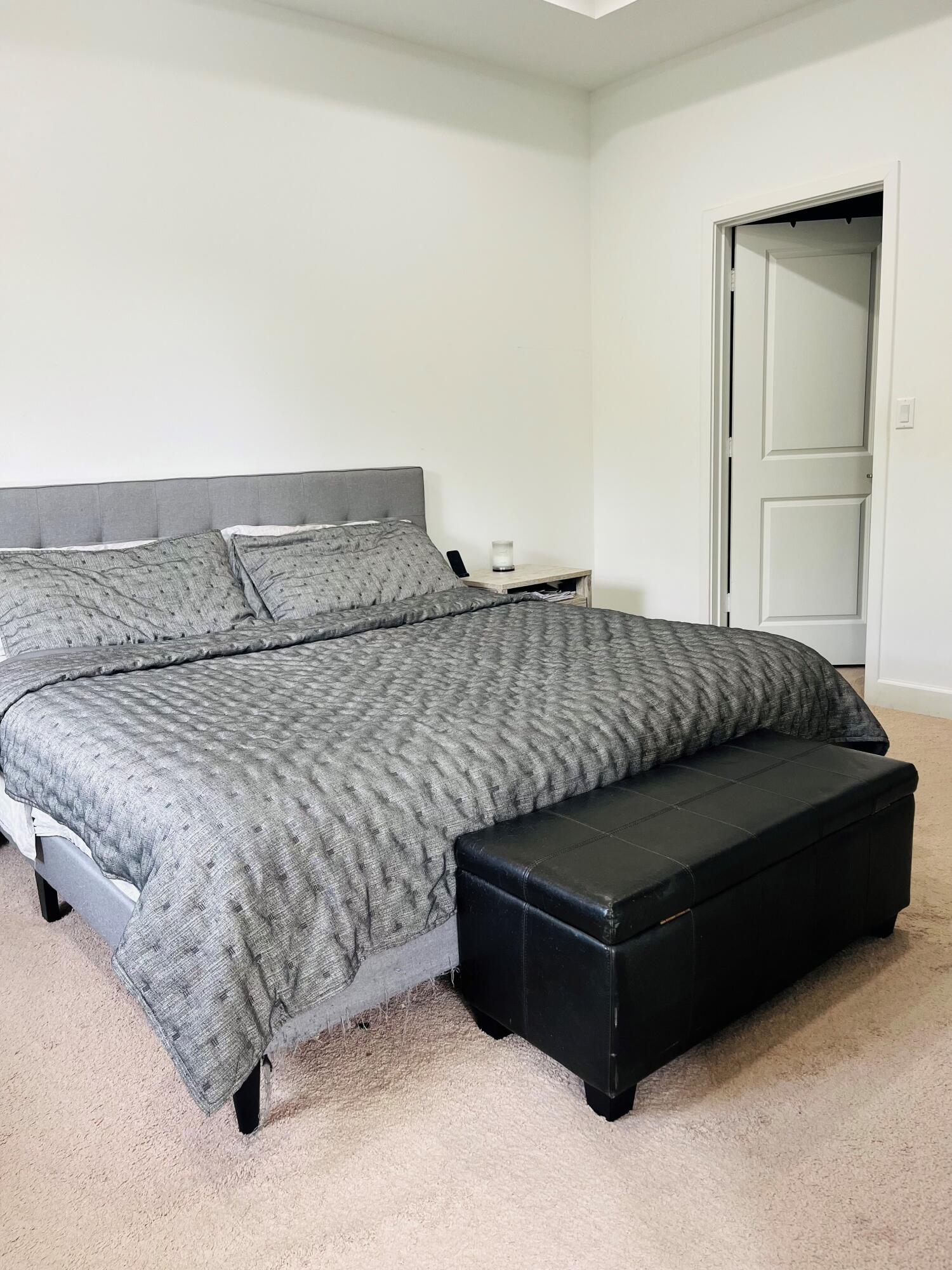 5211 Northwest 50th Terrace Tamarac, FL 33319 - Photo 4 of 15 a living room with a couch