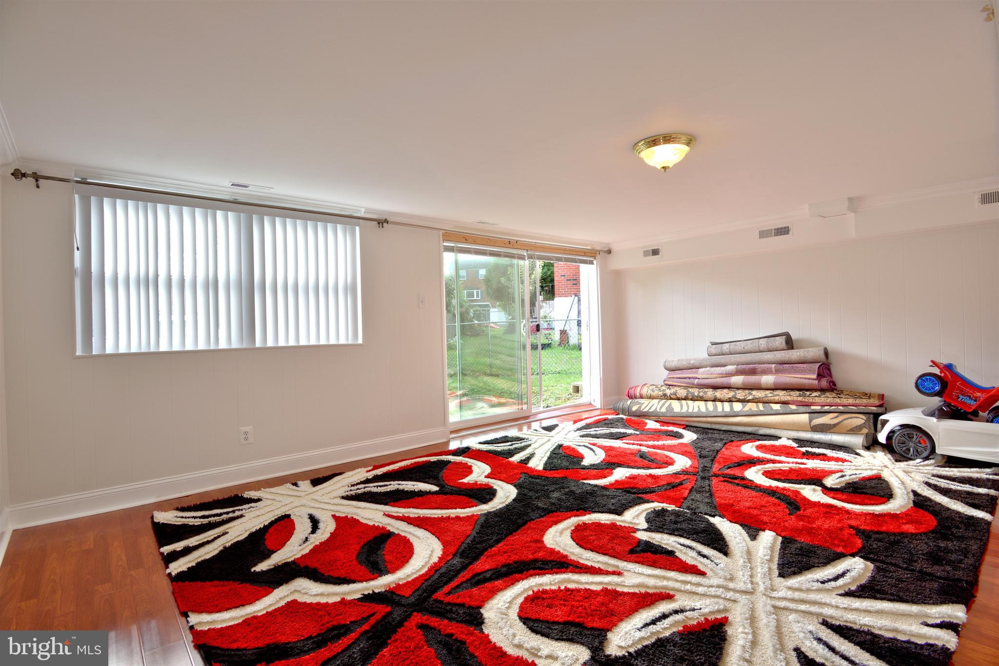 11945 Dumont Road Philadelphia, PA 19116 - Photo 21 of 29 Gallery Image 21