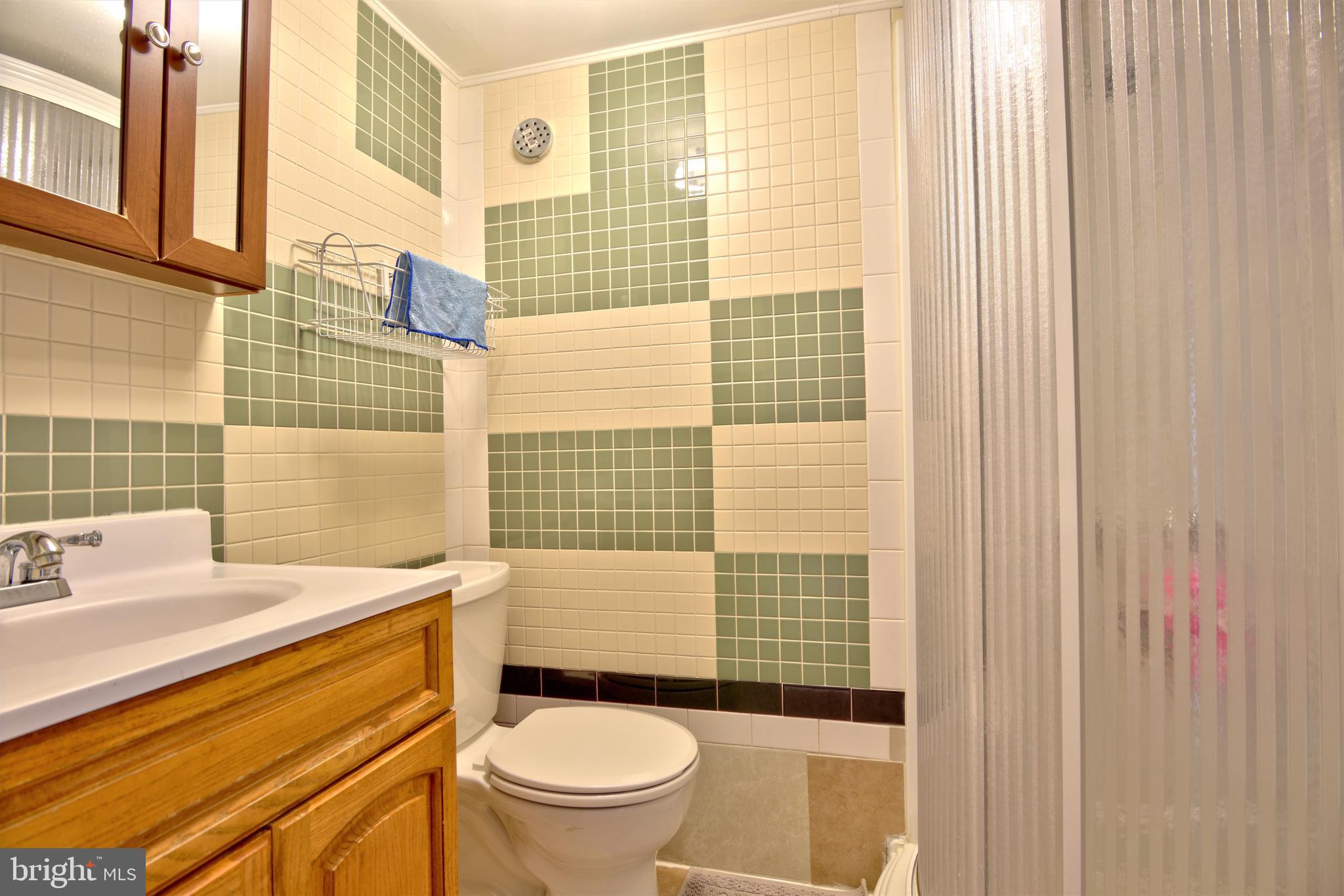 11945 Dumont Road Philadelphia, PA 19116 - Photo 23 of 29 Gallery Image 23