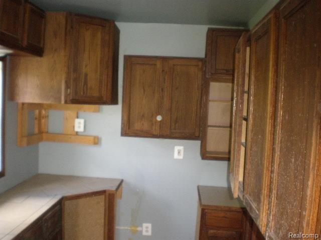 3353 Kilgore Road Croswell, MI 48422 - Photo 9 of 17 P9180044.jpg