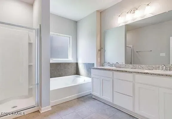 $2,100 | 115 Rue Chateau Royal Drive, Youngsville, LA 70592