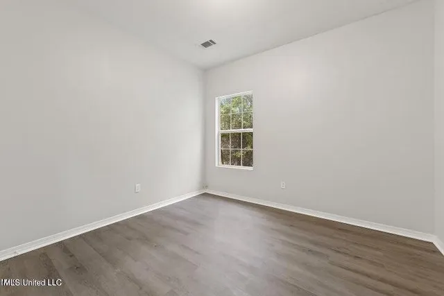 $1,550 | 6118 East Benton Street, Bay St. Louis, MS 39520