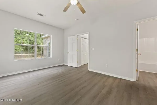 $1,550 | 6118 East Benton Street, Bay St. Louis, MS 39520