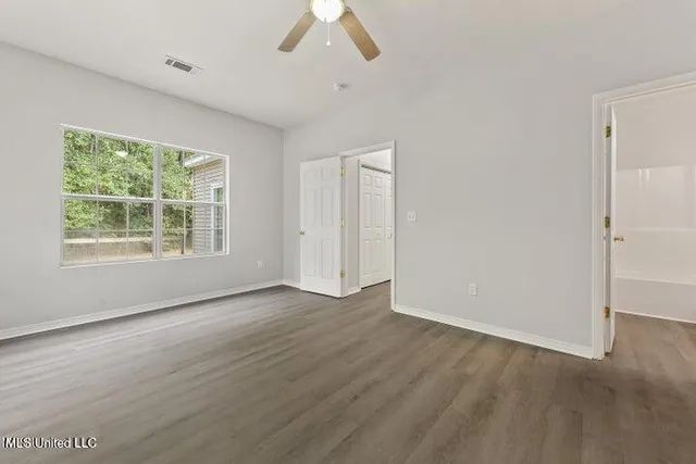 $1,550 | 6118 East Benton Street, Bay St. Louis, MS 39520