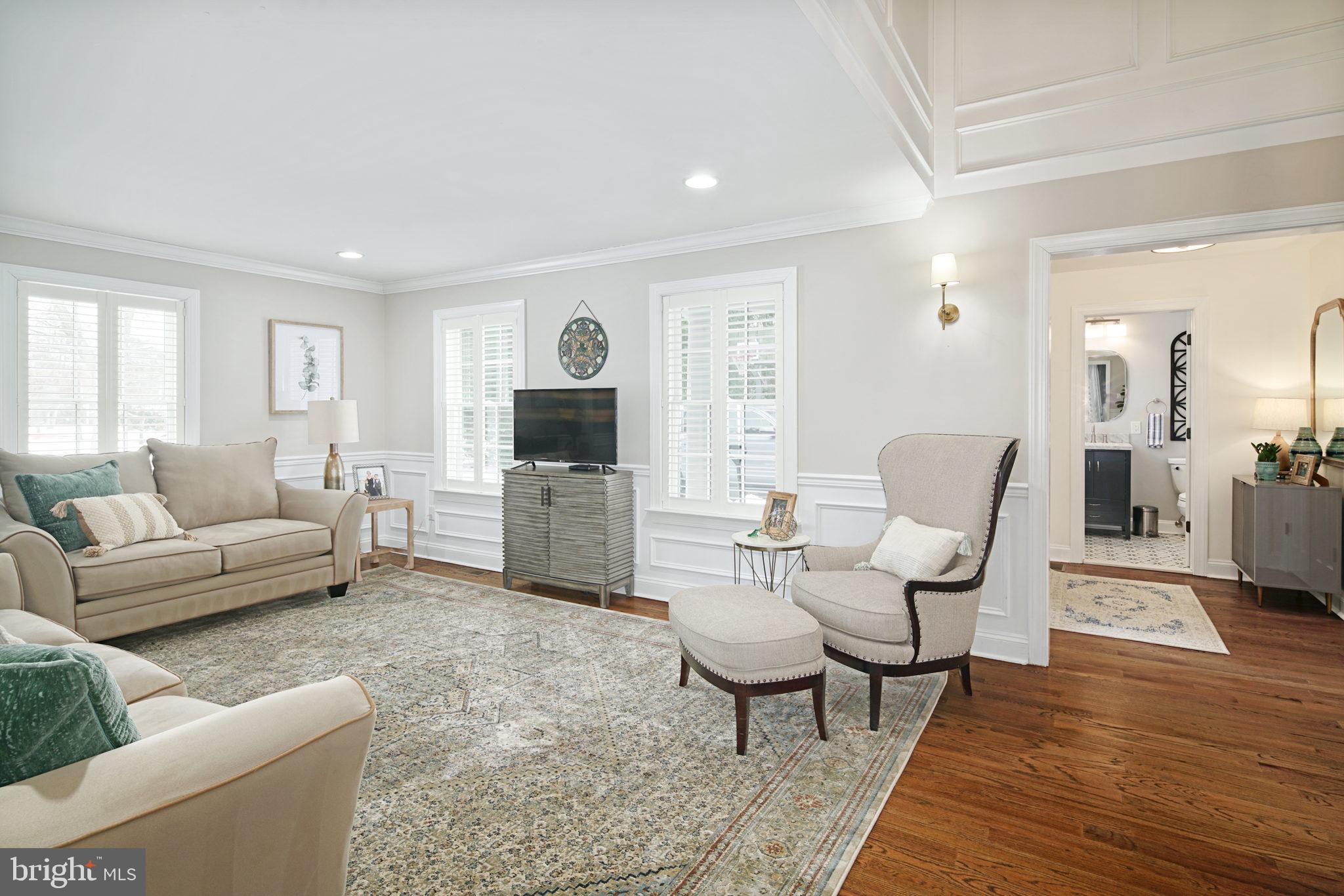 324 Marquis Road Haddonfield, NJ 08033 - Photo 4 of 41 Gallery Image 4