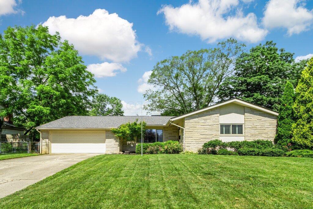 4145 Kendale Road Columbus, OH 43220 - Photo 1 of 46 4145 Kendale Road-11.jpg-SMALL