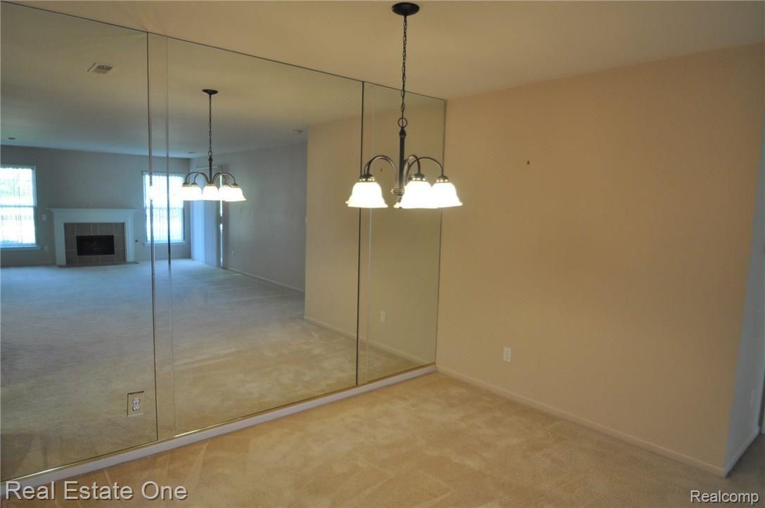 3561 Oakmonte Boulevard, Unit 44 Rochester, MI 48306 - Photo 10 of 30 9.JPG