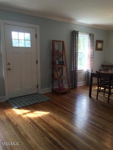 180 Violet Street Biloxi, MS 39531 - Photo 3 of 12 IMG_3893