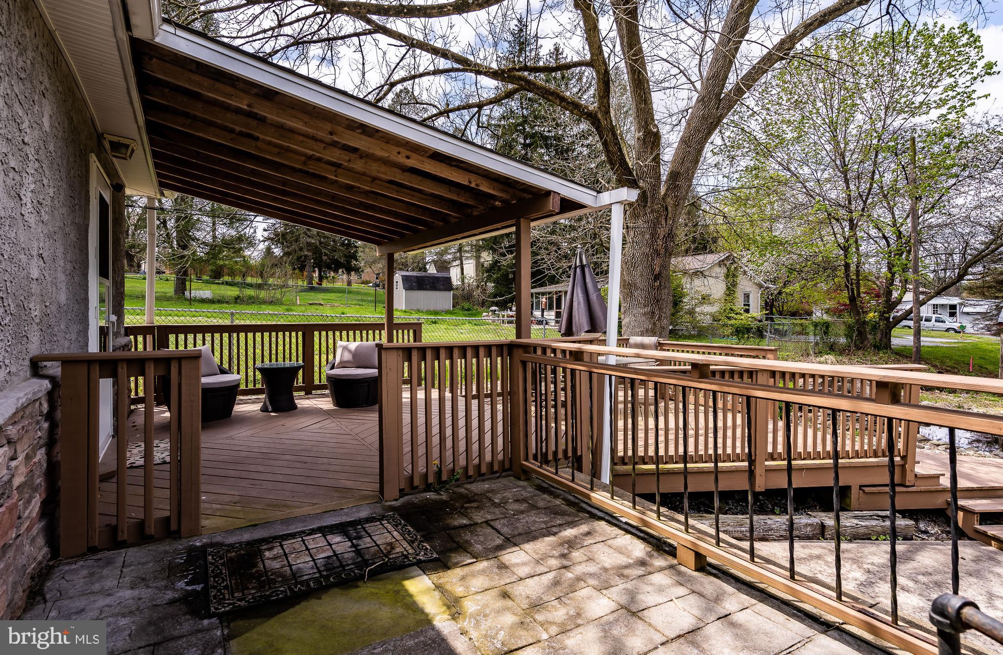 1044 Township Line Road Phoenixville, PA 19460 - Photo 19 of 25 2-Tier Deck