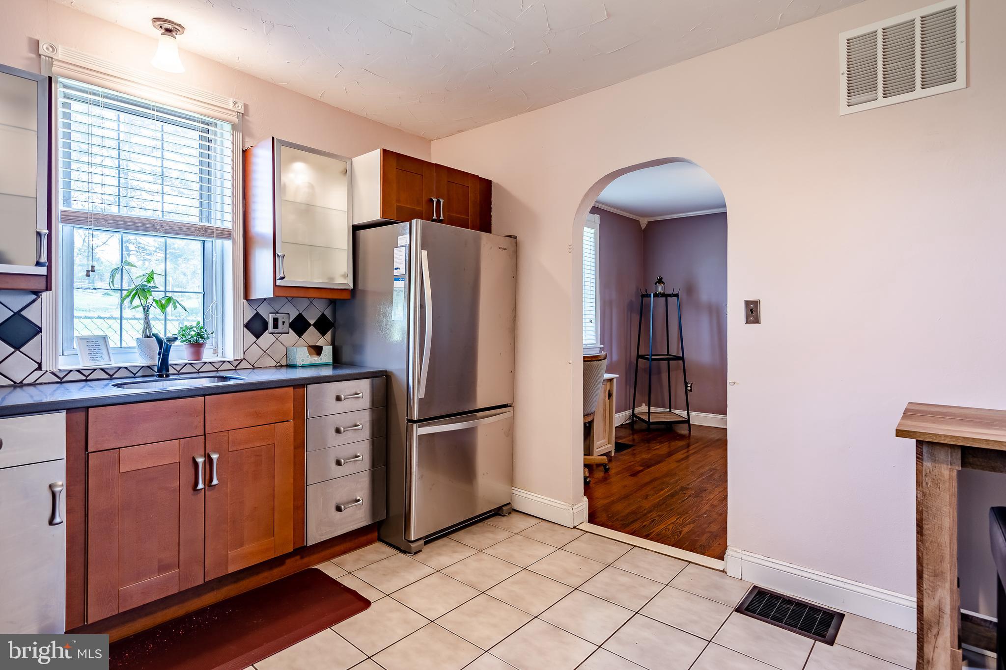 1044 Township Line Road Phoenixville, PA 19460 - Photo 4 of 25 Kitchen