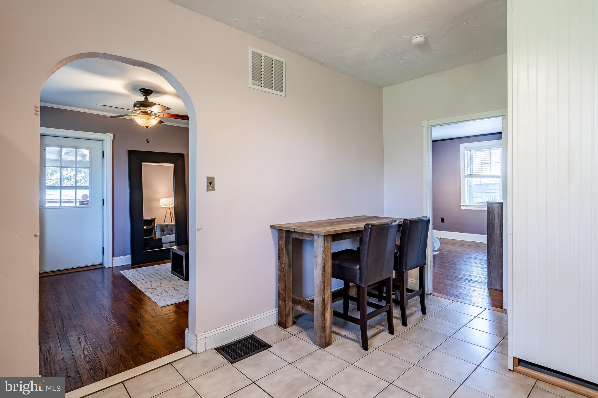 1044 Township Line Road Phoenixville, PA 19460 - Photo 5 of 25 Kitchen