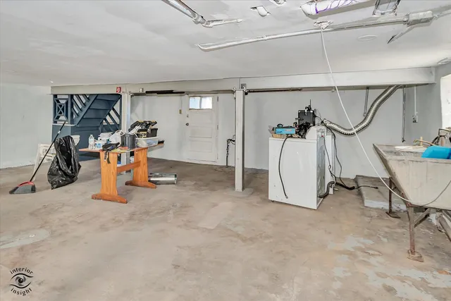 $249,900 | 7515 West 61st Street, Summit, IL 60501