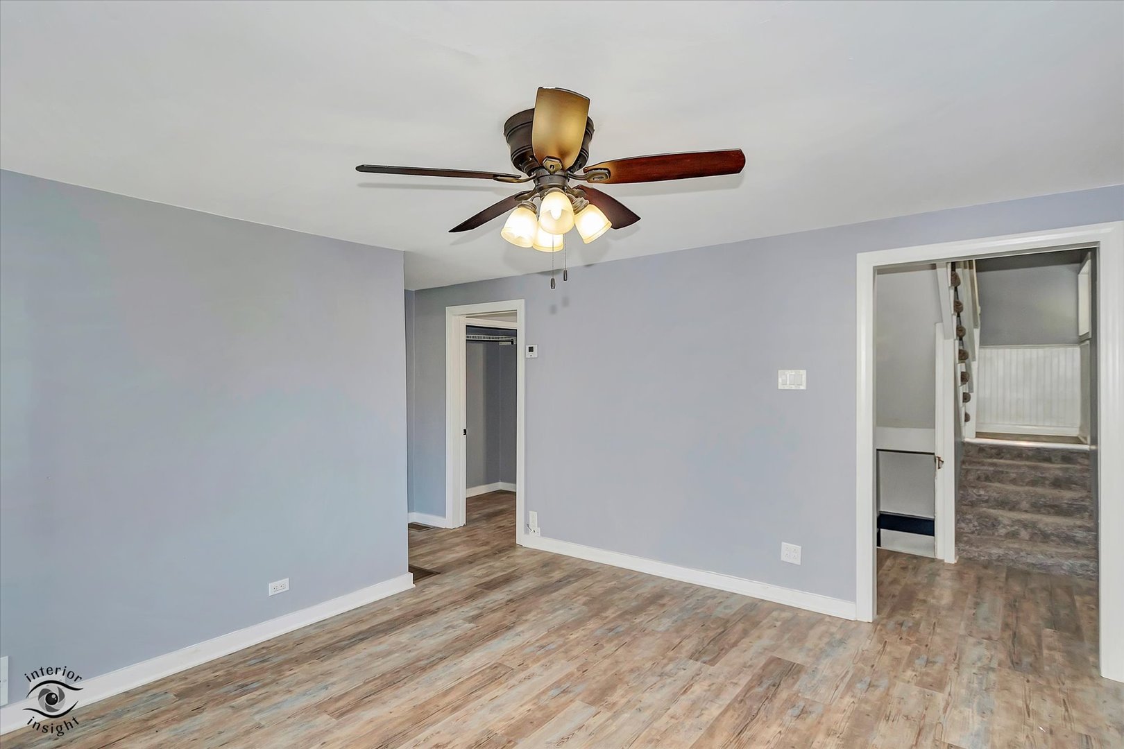 7515 West 61st Street Summit, IL 60501 - Photo 6 of 32 a view of a room with wooden floor