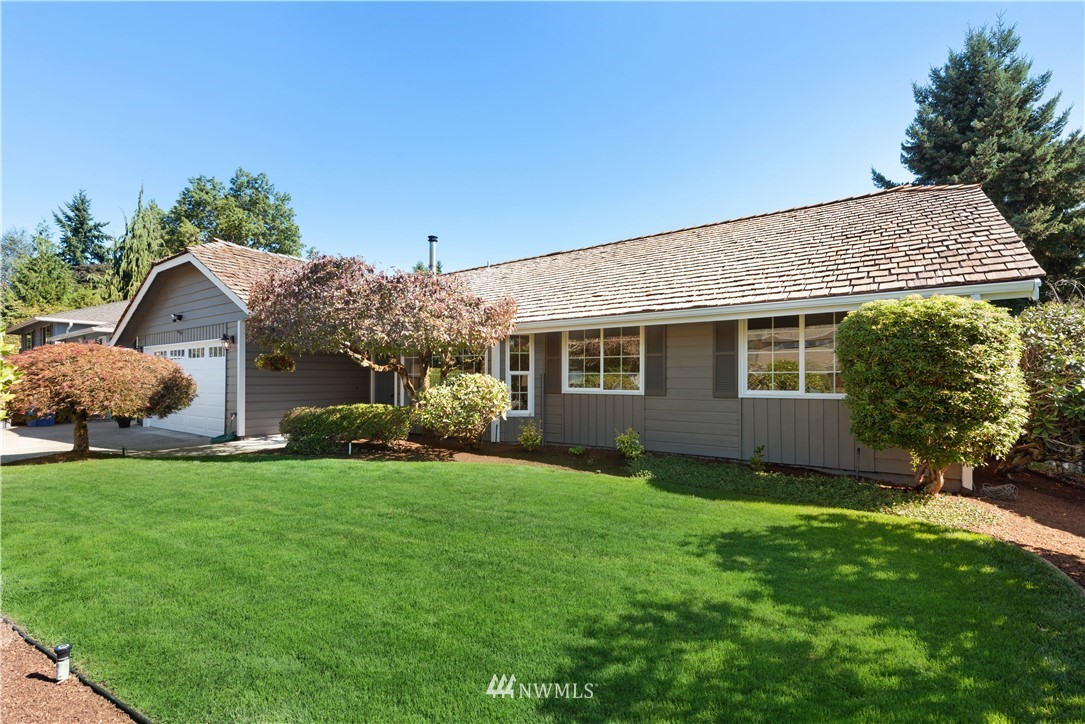 19912 105th Place Northeast Bothell, WA 98011 - Photo 2 of 30 Gallery Image 2