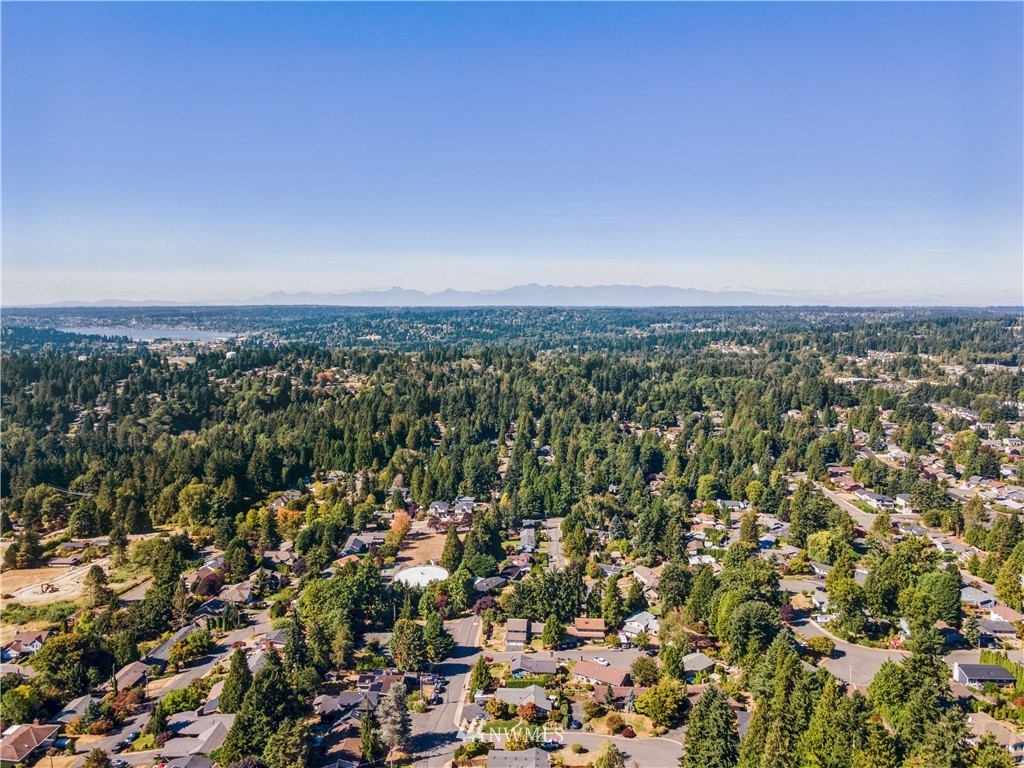 19912 105th Place Northeast Bothell, WA 98011 - Photo 29 of 30 Gallery Image 29