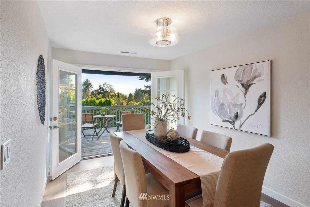 19912 105th Place Northeast Bothell, WA 98011 - Photo 7 of 30 Gallery Image 7