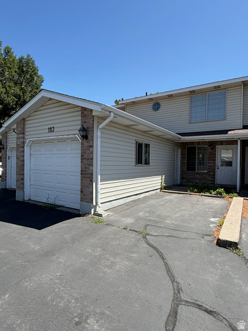 183 East 820 South Centerville, UT 84014 - Photo 1 of 14 Siding and brick exterior with attached garage