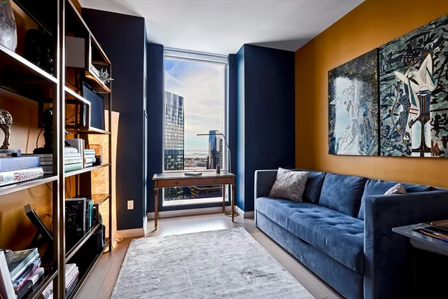$20,000 | 1 Franklin Street, Unit 5206, Boston, MA 02110